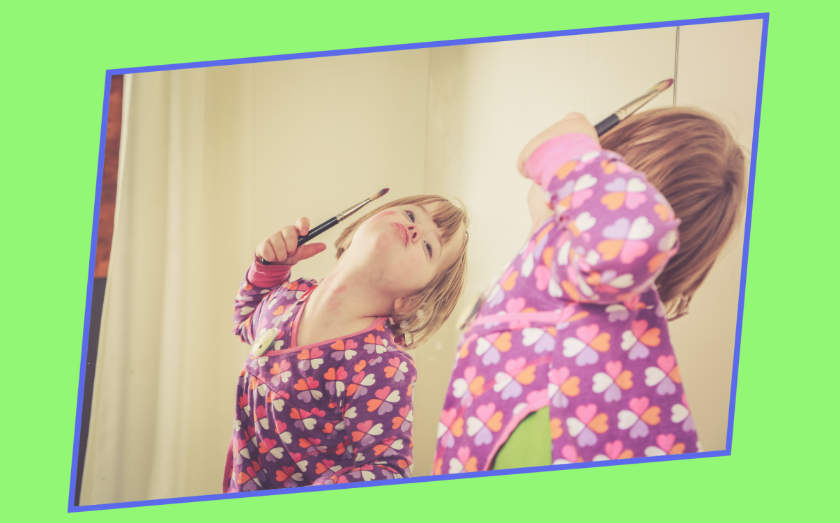 Εικόνα που παρουσιάζει ένα παιδί με σύνδρομο Down.