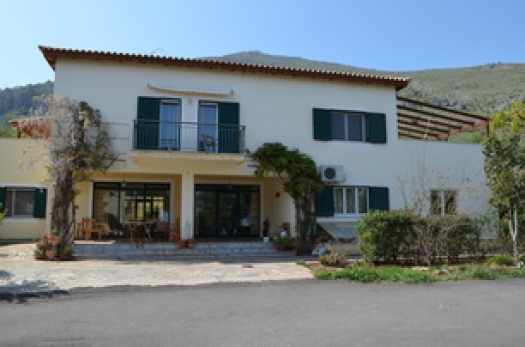 Ελευθερία - Το 3ο Σπίτι στην Εστία - Άγιος Νικόλαος στο Γαλαξίδι Φωκίδας