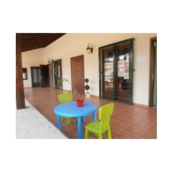 Εξωτερικός χώρος του ΚΔΗΦ της Εταιρείας Προστασίας Ατόμων με Αυτισμό / Δ.Α.Δ. Ν. Καστοριάς.